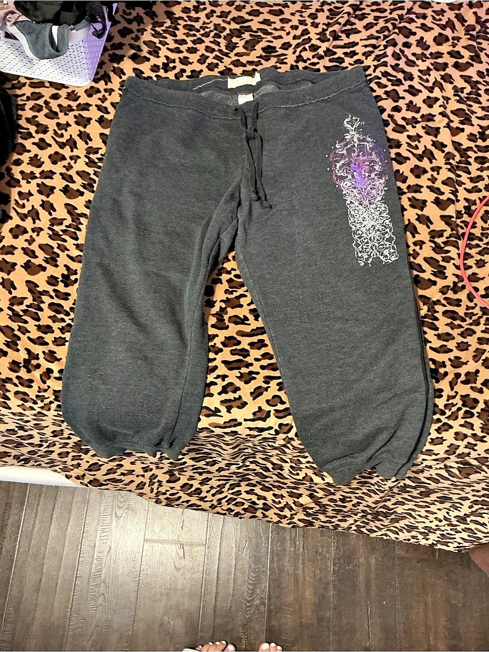 No boundaries Girls capri Sweatpants Gray & Purple Size Large 10/12